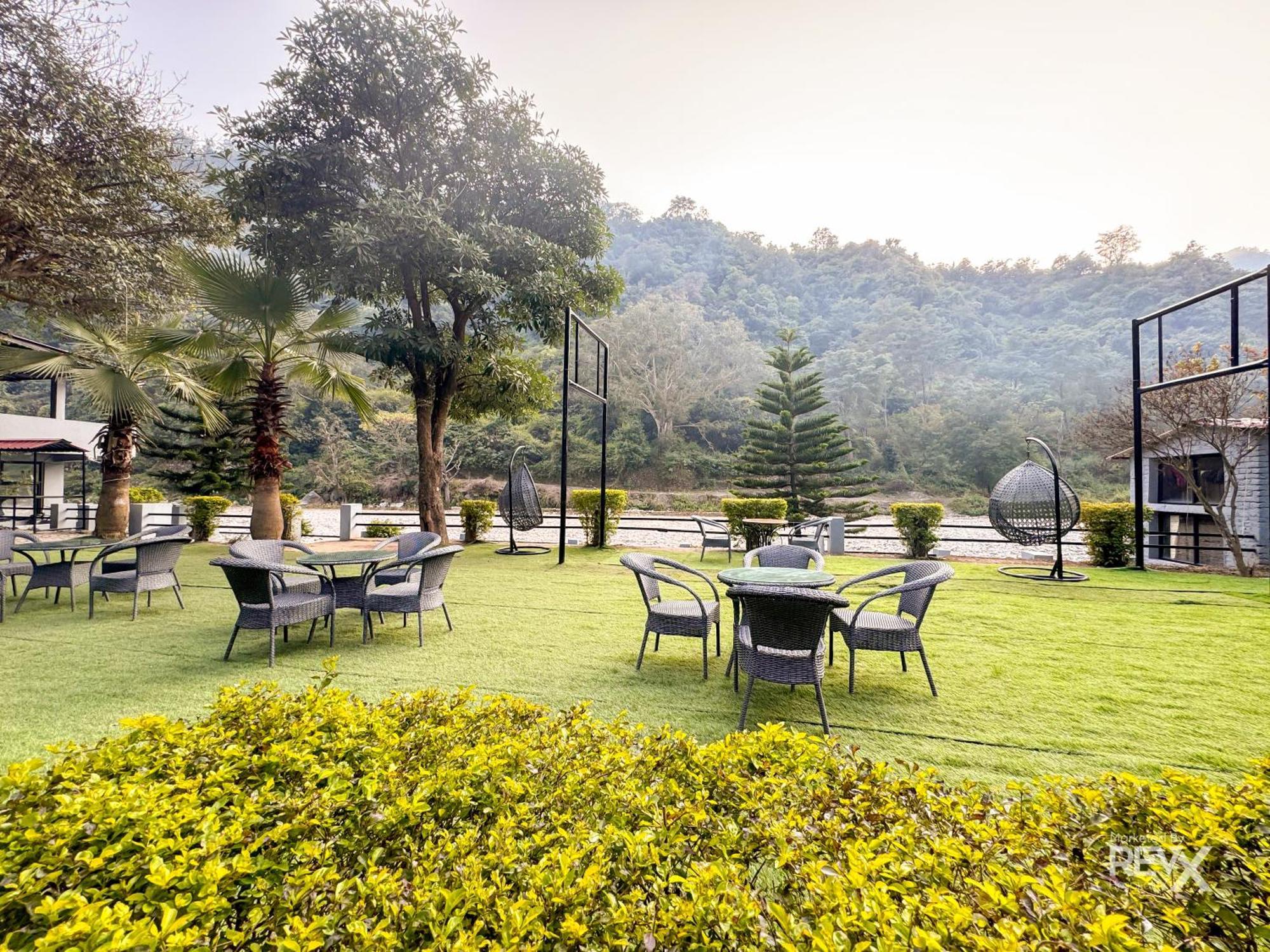 Euphoric River Resort Rishīkesh Exterior foto
